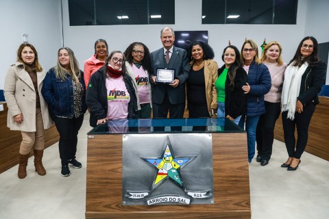 MDB Arroio do Sal homenageia Alceu Moreira com o Título de Cidadão Honorário