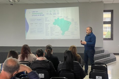 Corsan apresenta projeto de expansão da rede de água em Três Cachoeiras