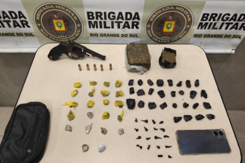 BM prende homem com arma e drogas em Capão da Canoa e foragido em Torres