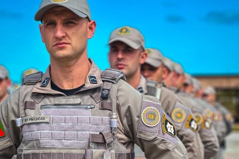 Soldados novos iniciam estágio operacional pré-Golfinho na área do CRPO Litoral