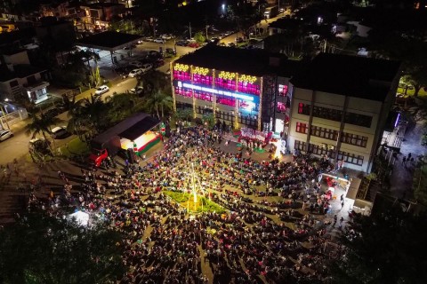 Cantata de Natal reúne milhares de pessoas em Três Cachoeiras