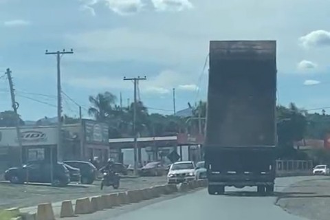 CEEE Equatorial reforça alerta sobre os perigos e danos causados por fios derrubados por caminhões e carretas