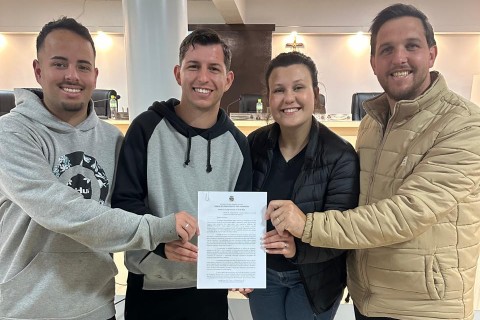 Câmara de Três Cachoeiras aprova homenagem ao Lageado Futsal por título regional