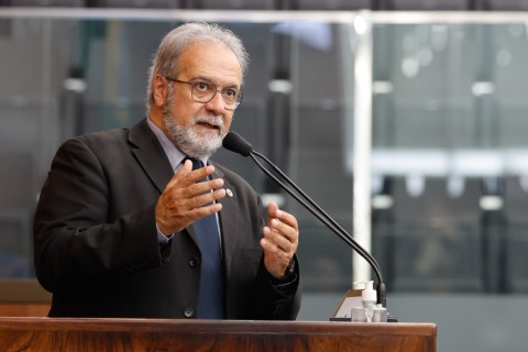 Deputado Victorino quer intensificar o combate às bebidas adulteradas