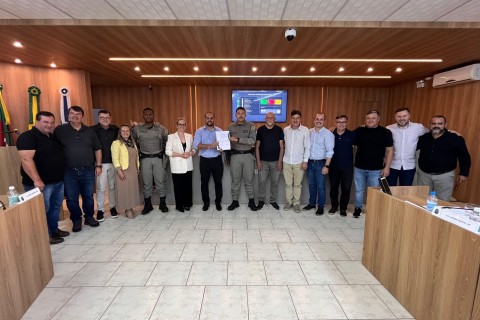 Policiais do 8º BPM são homenageados na Câmara de Vereadores de Santo Antônio da Patrulha