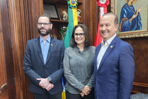 Senadora Damares defende modelo das Forças de Segurança de Santa Catarina na busca por desaparecidos em outros estados